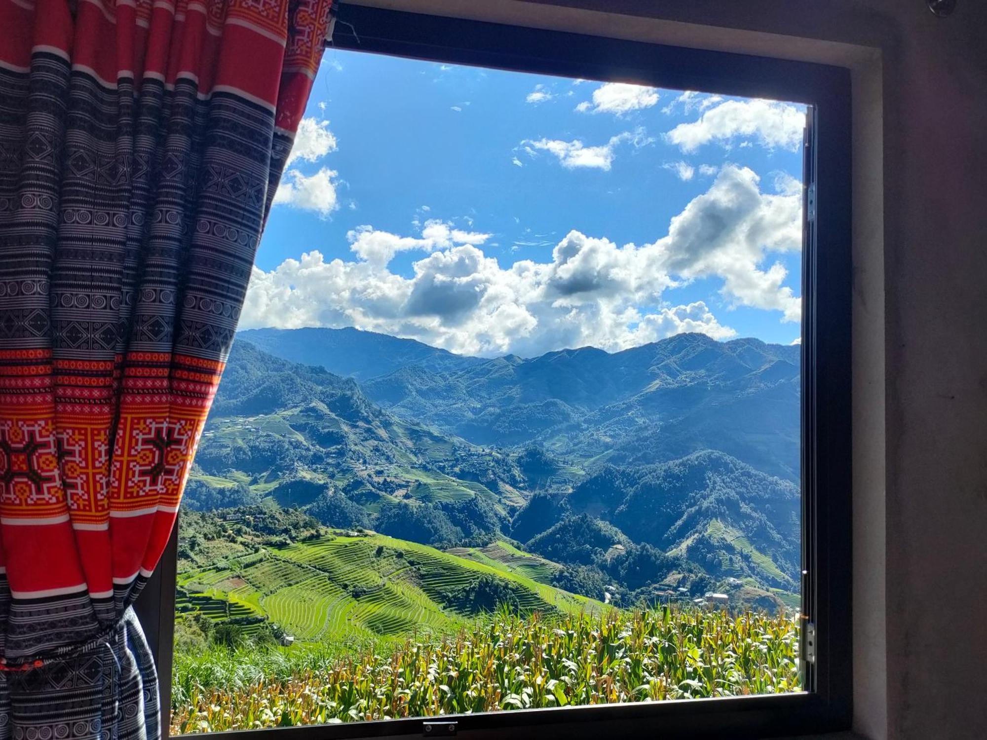 Indigenous Homestay- Trek- Food- Bus Mu Cang Chai Ruang foto